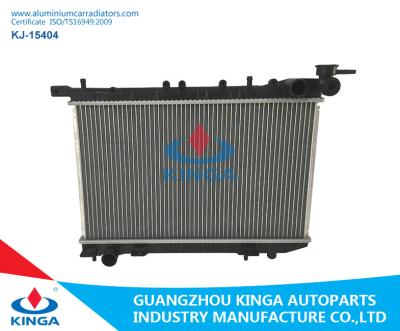 China De solderende Radiator van Aluminium 2000 Nissan voor Almera-de Autovervangstukken 21410-0m000/0m100 van MT Te koop