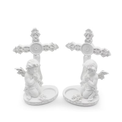 China Houseware Luxury Decoration Prayer Tea Light Angel Kneeling Cross Candle Holder for sale