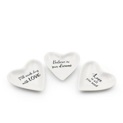 China Japan Logo Custom Ceramic LOVE Design Mini White Heart Shape Tray for sale