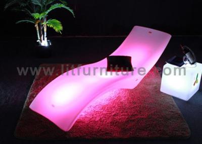 Cina Le chaise longue della spiaggia del patio, plastica illuminata hanno condotto la mobilia 110V~240V in vendita