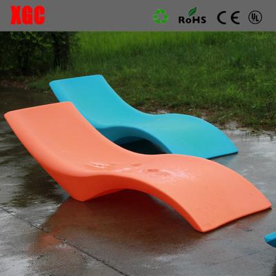 China Solos sillones del patio/muebles al aire libre plásticos duros de la piscina del salón de la calesa en venta