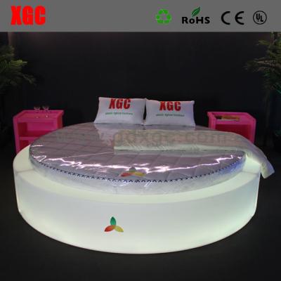 Chine La structure creuse LED allument la couleur variable de meubles de salon pour des couples à vendre