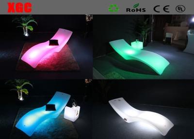 China Pool Side LED Lounge Chair PE Glowing Chaise With Rechargeable Lithium Battery for sale