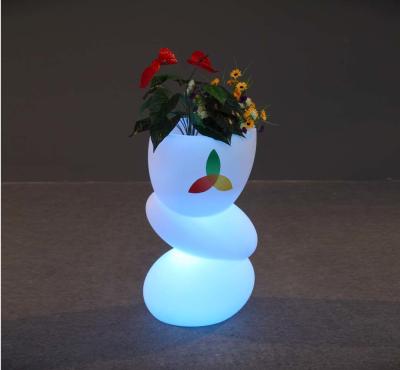 Cina Fiore di RGB LED di modo il grande pianta la luce solare del vaso di fiore dei vasi LED in vendita