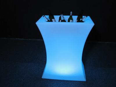 Chine Le seau à glace léger de l'acrylique LED brillant/mat/alourdissent la surface polonaise à vendre