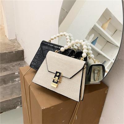 China New china high quality wholesale private label mini systyle cute sling handbags for ladies for sale