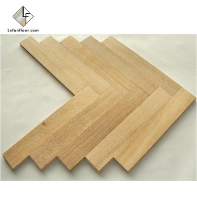 China Modern White Oak Herringbone Wood Flooring Heating Floor for sale