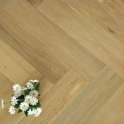 China Traditional Waterproof Engineered White Oak Parquet For Villa for sale