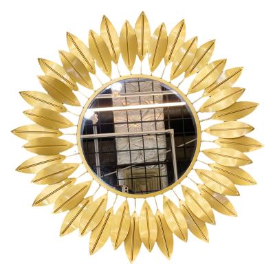 China Luxury Decor Large Wall Mirror Eco-friendly Gold Wall Mirror Large Sun Decor Shape Bathroom Makeup Mirror Metal Wall Decorations For Home for sale