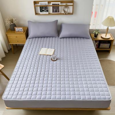 Cina 1cm - 5cm Spessore Materasso Topper Full Size Fitted Sheet Materasso impermeabile Protector Queen in vendita