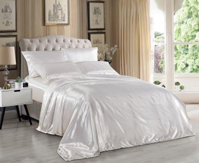 China Luxurious Satin Microfiber Bedding Set with Super Soft Feel Modern Style and Breathable Design for sale