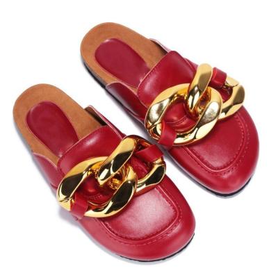 China Fashion Trend Baiyi Ladies Sandals Half-pack Chain Slippers Flat Ladies Slippers Leather Trim Sandals for sale