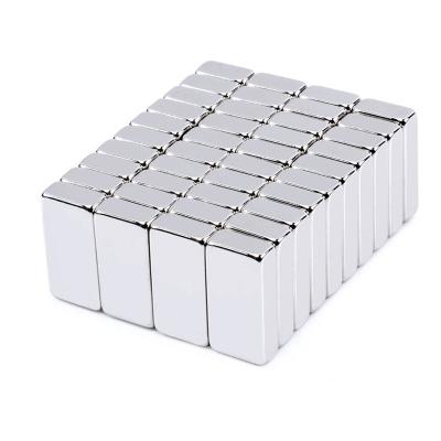 China Heavy Duty Rectangular Neodymium Rare Earth Magnets  For Industrial Tool Storage for sale