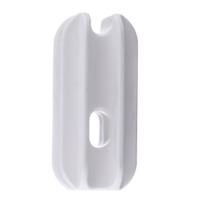 中国 End Insulators Tailored to Customer Requirements with Egg-shaped Pp for Superiority 販売のため