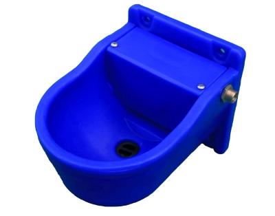 China LLDPE 4L Cow Drinking Bowl Livestock Auto Waterer Impact Resistant for sale