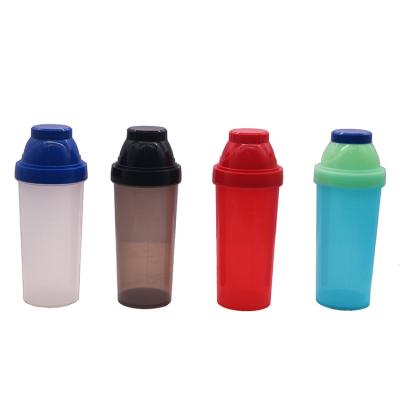 China Cheapest Single Mix Sustainable Color Customized PE PP Plastic Portable Sports Gym Workout Shaker Water Bottle With Protein Container for sale