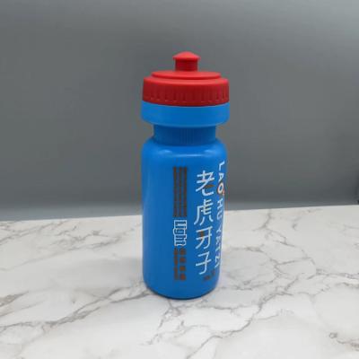 China Wholesale 600ml Bpa Free Viable Leakproof Plastic Sports Pet Viable 500ml Dark Blue Color Shaker Custom Water Bottle for sale