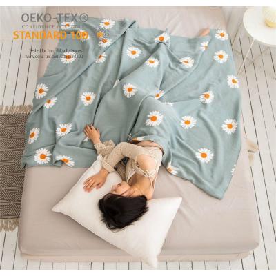 China Anti-Pull Manufacturers CIA Cotton Jacquard Daisy Nordic Summer Knitted Blanket for sale