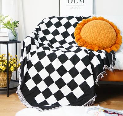 China Modern Simple Checkerboard Anti-pull Decorative Sofa Towel Sofa Cover Decorative Blanket Cover for sale