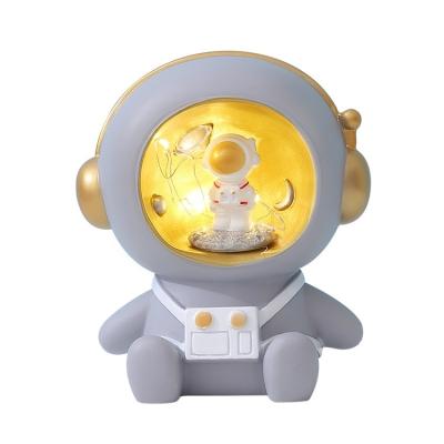 China Eco-friendly Material High Quality Home Decoration Led Lights Resin Astronaut Piggy Bank For Sale for sale