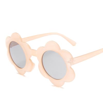 China Fashion Sunglasses 2020 Fashion Toddler Girls Children Flower Sunglasses Wholesale for sale