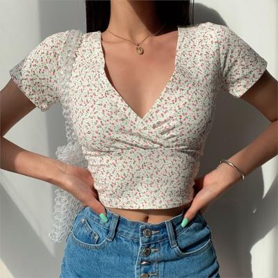 China Retro V-neck regular French floral T-shirt summer thin wild women's short-sleeved top for sale