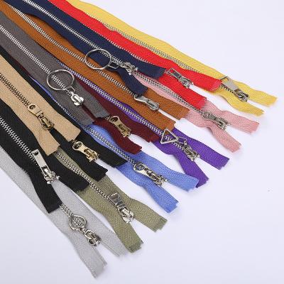 China Nickel Free Jeans Zipper Bag Jacket OEM Brass Teeth Zipper Narrow End Zipper Zipper Metal Nylon Invisible Zippers For Handbags for sale