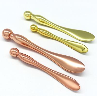 China Goods Sell New Type Hand Massager Stick Well Set Tapping Massage Sticks for sale