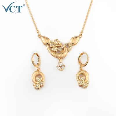 China Hyperbole Wholesale Jewelry Gold Zircon Wedding Bridal Jewelry Set for sale