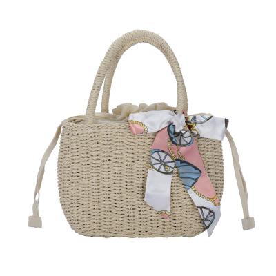 China Handmade Women Straw Tassel Tote Bags Fashion Low Price Handbag For Girl's Wholesale Straw Bag Straw Beach Bag for sale