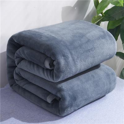 China Wholesale Cheap Folded Solid Color Plush Blanket Blanket For Sofa for sale