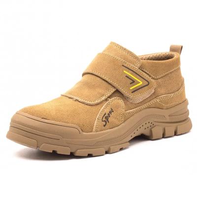 China Yellow High Heat Resistant Boots Unisex Steel Toe Work Boots For Welders for sale