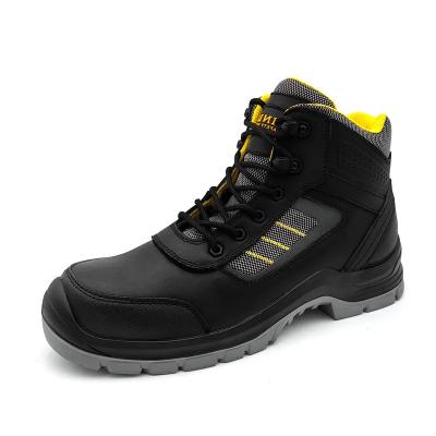 China Mens Genuine Leather Boots Black Heavy Duty Safety Boots Slip Resistant for sale