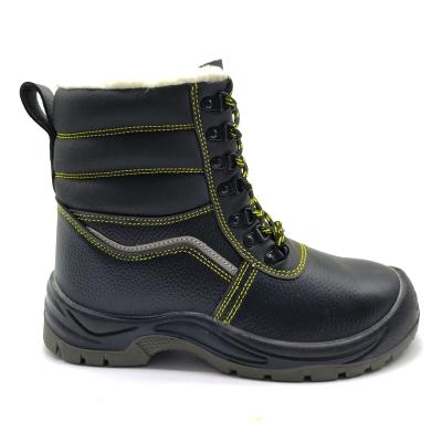 China Botas de pie negro de acero para hombres Anti punción Botas de seguridad para invierno en venta