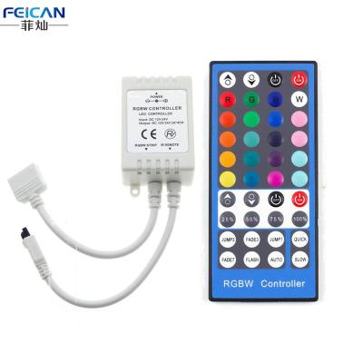 China Desktop IR 40 RGBW Main Remote Controller DC12-24V for sale