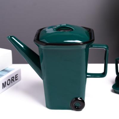 China Sustainable Sustainable Fresh Square Bin Shaped Ceramic Kettle Cold Water Kettle Bottle Jug for sale