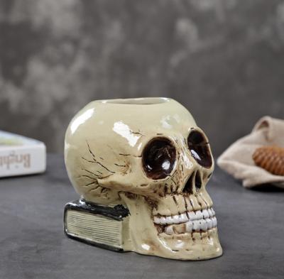 China Sustainable Sustainable High Quality Relief 3D Embossed Ceramic Skulls Customized Mug Skulls Mug Skulls Glass for sale