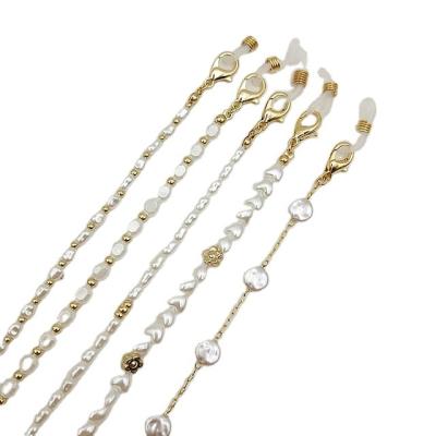 China Trend Pearl Series Glasses Chain Accessories Universal Border Hot Selling Handmade Decorative Chain for sale