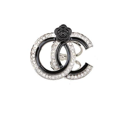 China FASHIONABLE Designer Famous Brand Ring Accept Customer'S Logo for sale