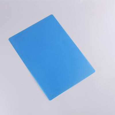 China Convenient Customized PP A4 Plastic Smooth Edge Writing Mat for sale