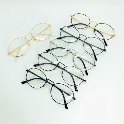 China Fashionable Men's And Women's Metal Design Italian Glasses Hot Selling Optical Frames for sale