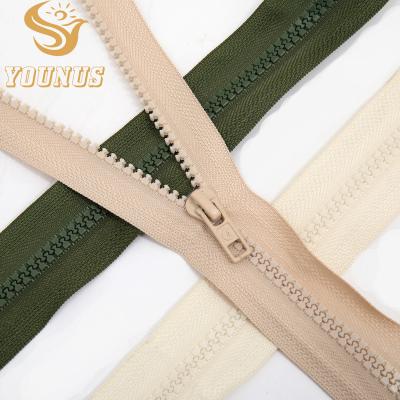 China Custom factory sales 5# resin viable high quality cheap zipper for men jacket bags garment for sale