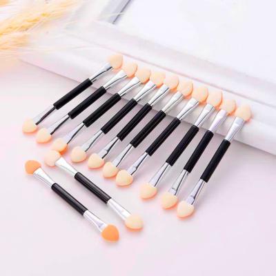 China Eyeshadow Smudger Sponge Eyeshadow Blending Brushes Disposable Double Sided Eyeshadow Sponge Skin-Friendly for sale