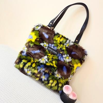 China 2023 Autumn and Winter Women's Shoulder Bag Large Capacity Colorful Floral Printing Luxury Handbag No Plush Factory Direct Tote Bag for sale