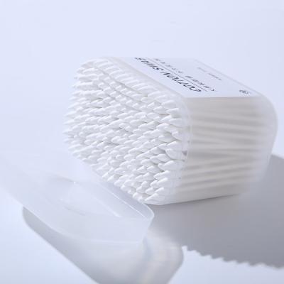 China 200pcs/box eco-friendly white cotton swabs, paper sticks, dual head universal cosmetic cotton swabs for sale