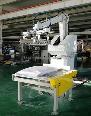 China Food bag/carton/drum/bottle palletizing robot with gripper robotic arm for sale