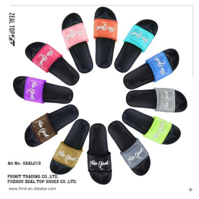 China Fashion Trend Lady Slipper Summer Beach Slide Sandal Cheap Flip Custom Logo Glitter PVC EVA Women Slides Flat Open Toe Slide Slipper for sale