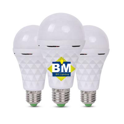 China Residential new products wholesale SMD 9watt 12w 15w 18w e27 emergency led rechargeable bulb for sale