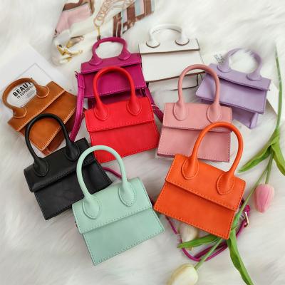 China 2021 Vintage Cross Shoulder Single Lock Handbag - Body Mini Kid Purses and Handbags Kids Purses Fashion Designer PU Leather Girls Newest for sale