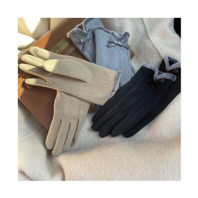 China Touch Screen Solid Color Fashion Women Winter Wool Comfortable Warm Gloves for sale